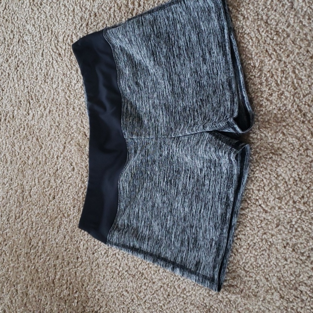 Hollister M grey marl yoga shorts